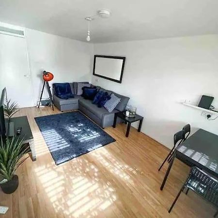 Spacious Two Bedroom Flat Londres Extérieur photo