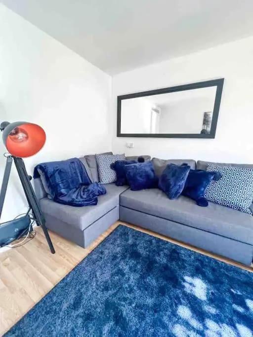 Spacious Two Bedroom Flat Londres Extérieur photo